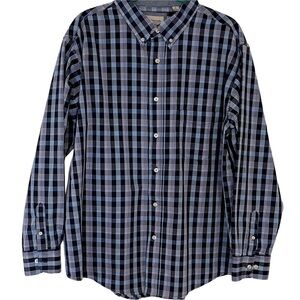 Haggar blue plaid mens button down shirt.  Size XL.